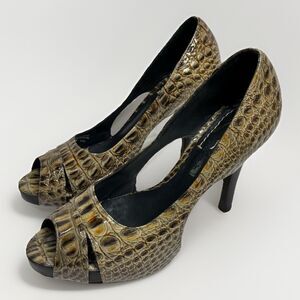 J Vincent Croc Embossed Leather Peep Toe High Heel Pumps Brown 8.5M Brazil